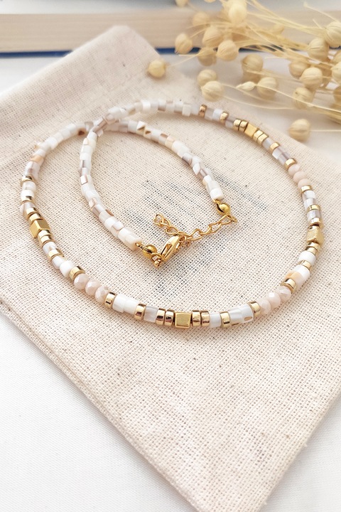 Atelier Miu, Colier cu disverse pietre, Auriu, Alb