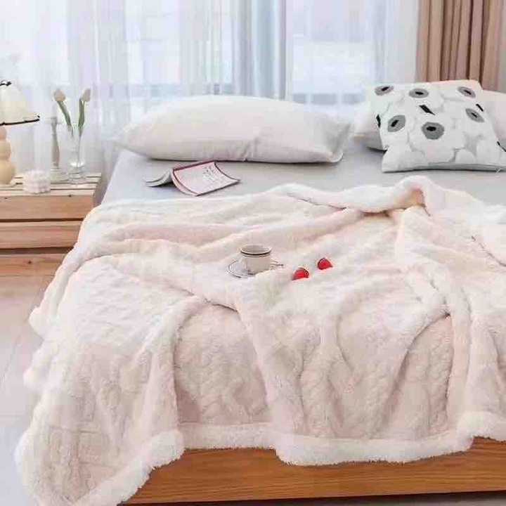 Кожано одеяло за двойно легло, Jojo Home, модел Tricot, Uni, 200x230см, Butter White