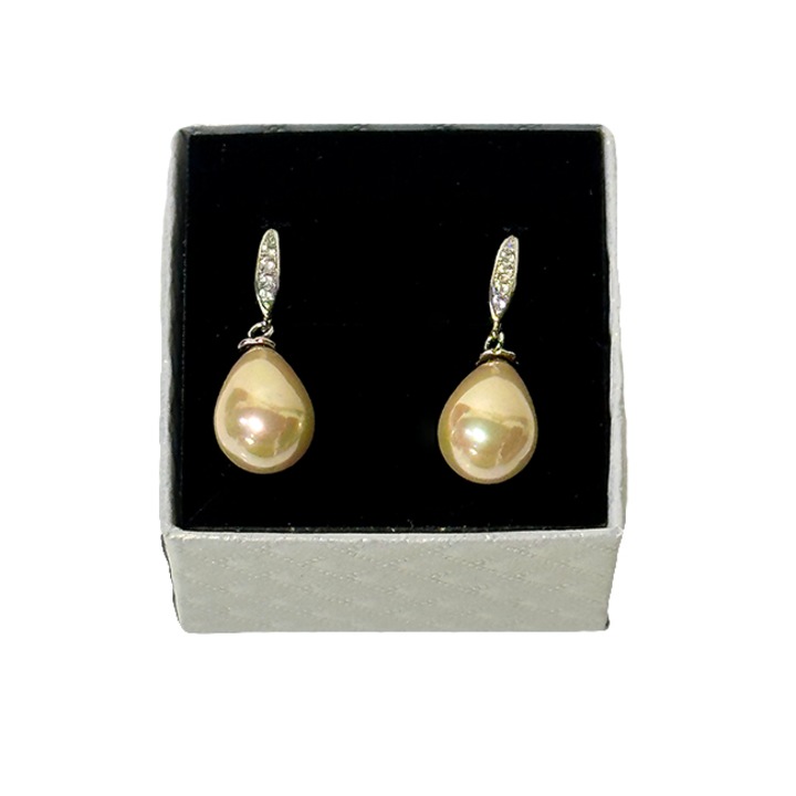 Cercei eleganti Pearls, accesorizati cu perle si pietre semipretioase, in cutie cadou, Auriu, Velve