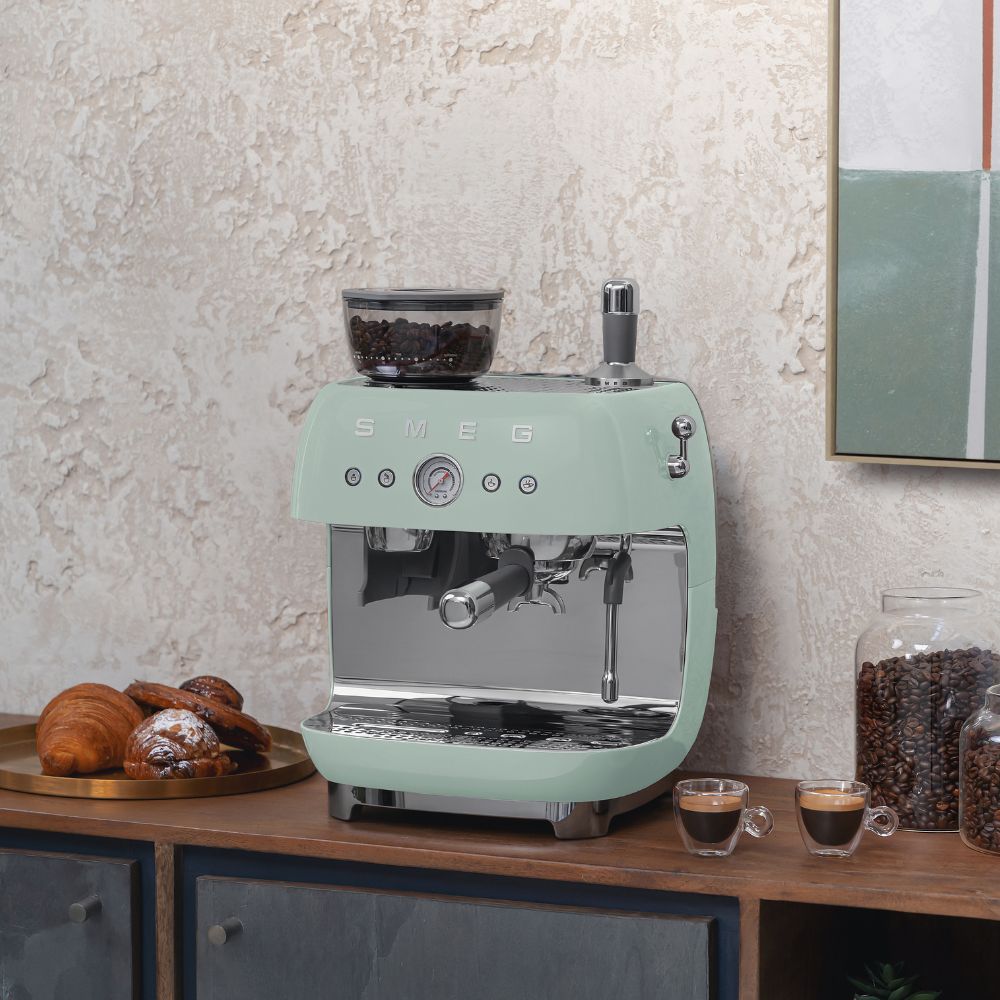 Еспресо кафемашина с интегрирана кафемелачка Smeg EGF03PGEU, 50's Style ...