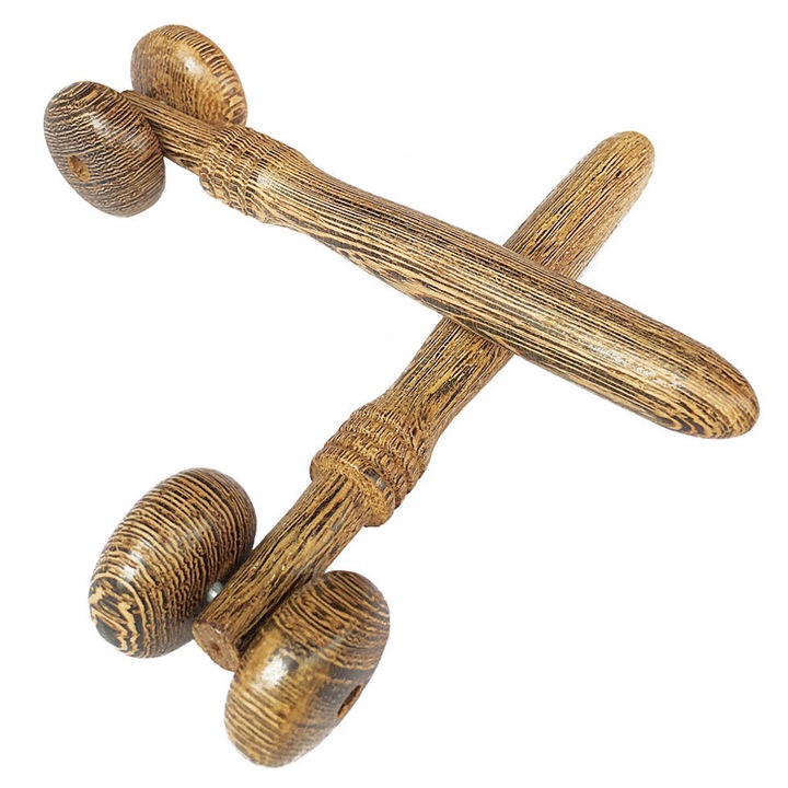 2 db-os arcmasszírozó készlet, QttvbTna, fa, polikróm, 14x3,5x2,5 cm