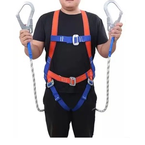 Accesorii sporturi extreme si supravietuire