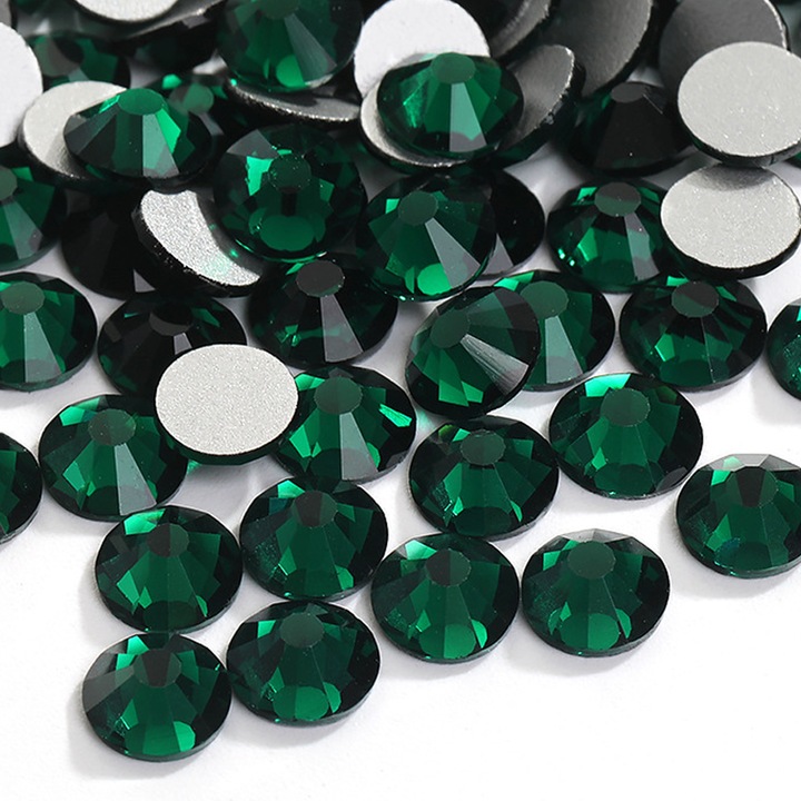 Set 1440 pietricele pentru unghii, verde