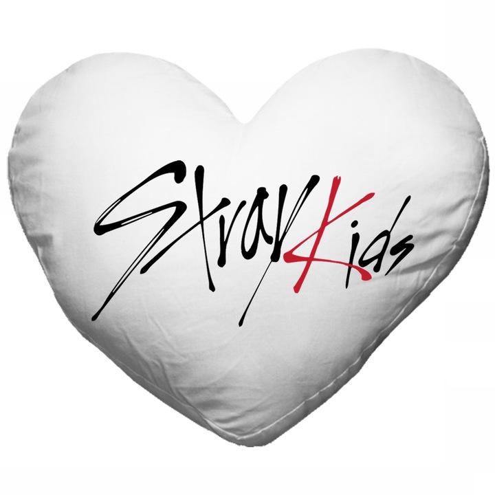 Perna personalizata stray kids logo, model inima, 39x30 cm