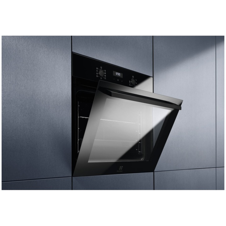 Cuptor incorporabil Electrolux EOD5H70BZ, Electric, 65 l, AquaClean, 9 functii, Conectivitate Wi-fi, SteamBake, Grill, Clasa A, Negru