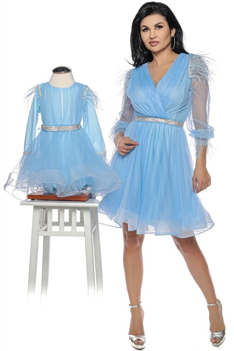 Комплект от 2 миди рокли майка-дъщеря с пола от тюл, естествени пера, блясък на раменете и ръкавите, Bleu, размер S / 2-3 години, HelenBoutique