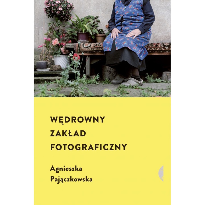 Wędrowny zakład fotograficzny - Agnieszka Pajaczkowska, 2019 Czarne