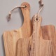 Buscot prémium tálalótálca, Vinga of Sweden, teak fa, fogantyú, könnyen tisztítható, téglalap alakú, barna