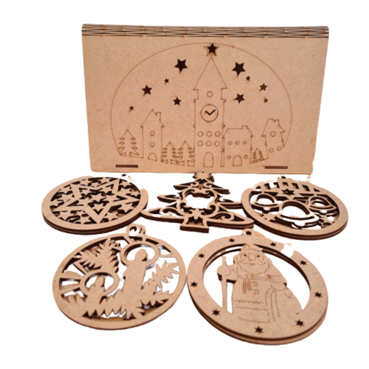 Set 10 Elegante Ornamente Creativ Art din Lemn – Magia Craciunului