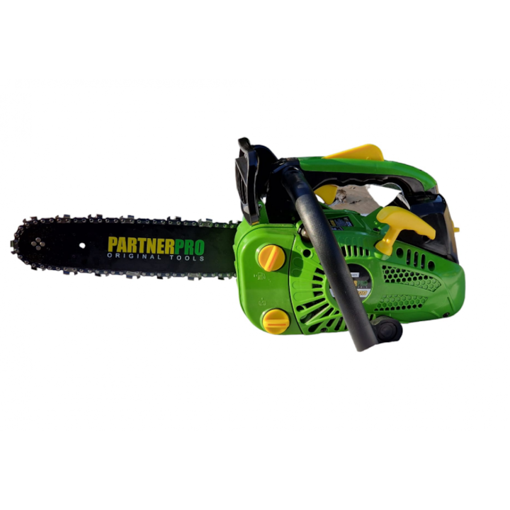 Pachet promo:                        Drujba de mana pe benzina +                     Manusi de protectie din tesatura si cauciuc Profi, Multicolor