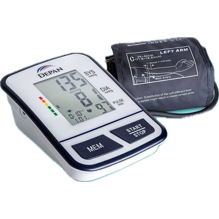 Depan digitális karos vérnyomásmérő, elemekkel