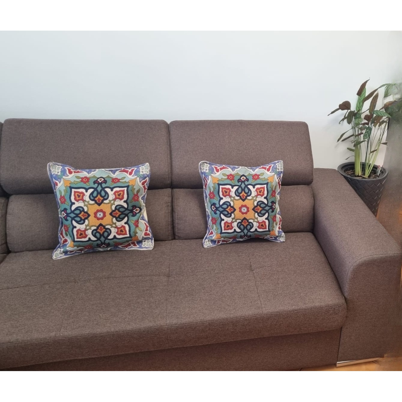Set 2 perne decorative 40x40 cm, motiv 1 - eMAG.ro