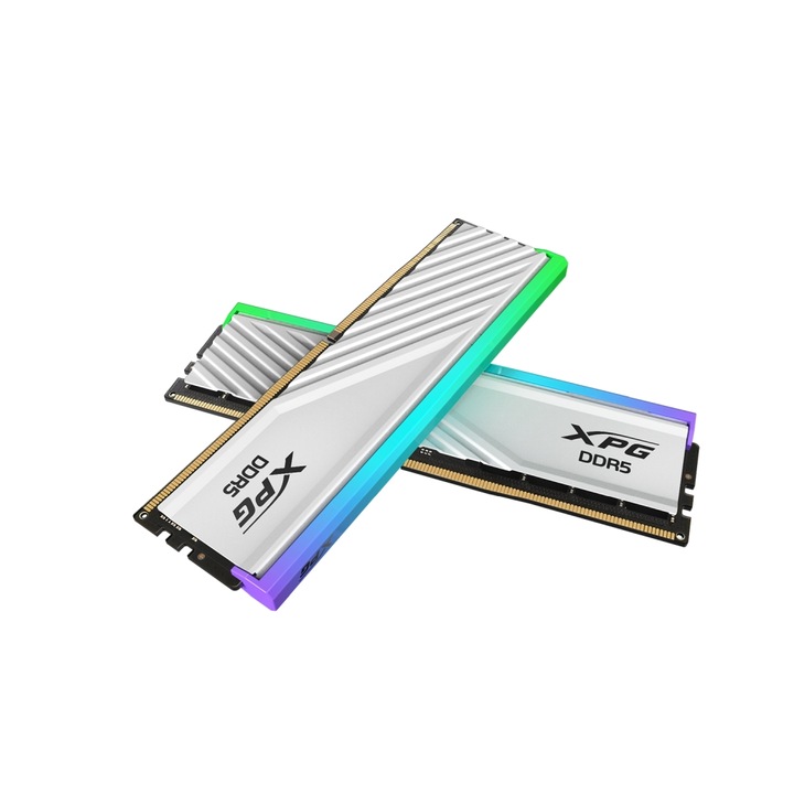 Оперативна памет Adata XPG LANCER Blade RGB 16GB (2x8GB) DDR5 6000MHz, 1.35V, White AX5U6000C3016G-DTLABRWH
