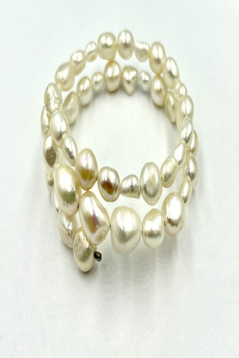 Bratara de perle de cultura pe sarma de memorie din inox, Handmade, Ma Bijoux, Alb perla