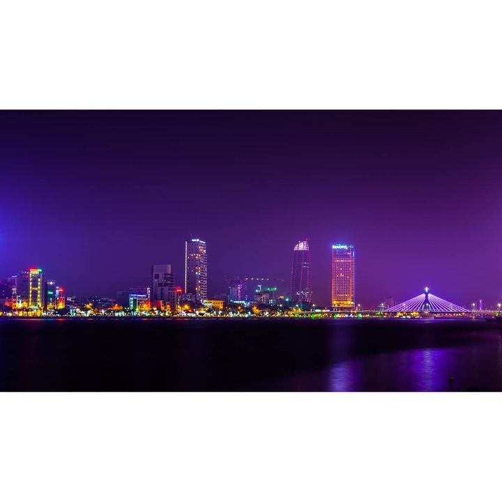 PVC öntapadó tapéta - Urban City La Lasarea Serii, 100 x 150 cm