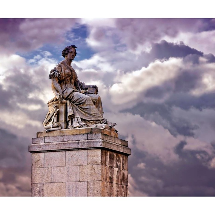 Öntapadó PVC tapéta - La Siene szobor Párizsból, 100 x 150 cm