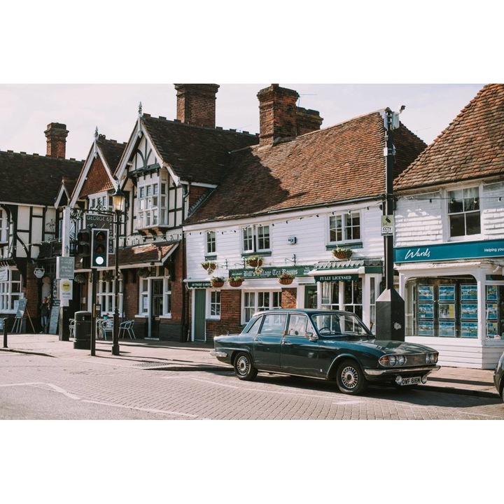 PVC öntapadó tapéta - Street With White Houses, 100 x 150 cm