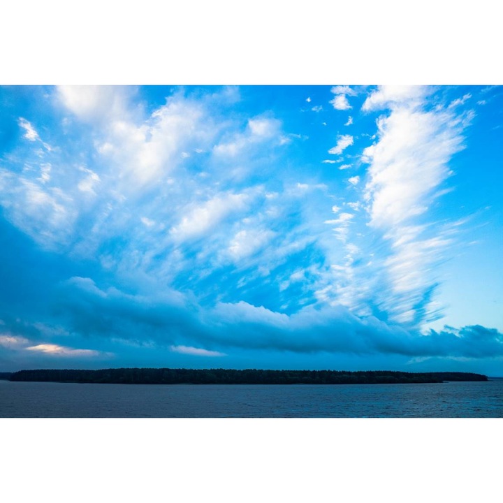 PVC öntapadó tapéta - Landscape With River, 100 x 150 cm