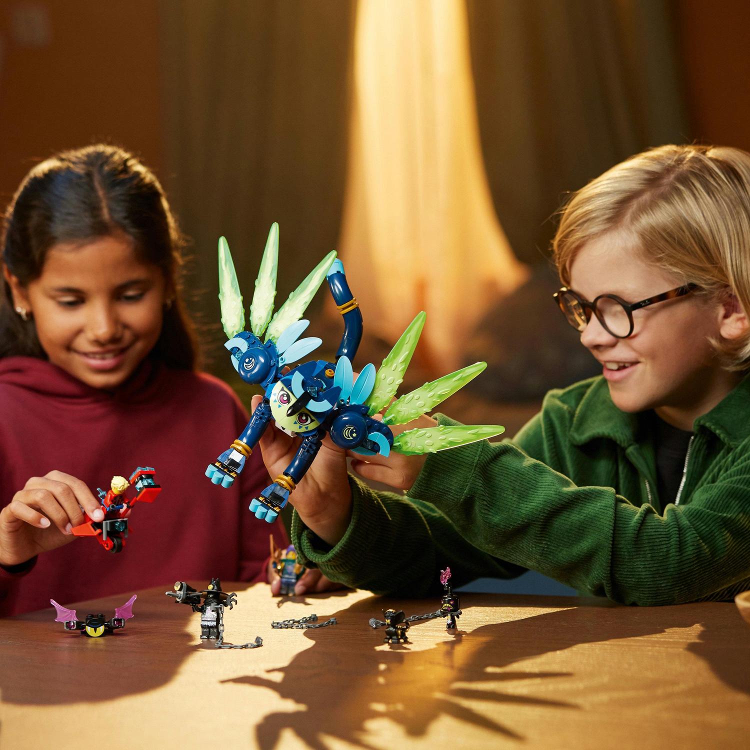 LEGO® DREAMZzz™ - Zoey si pisica-bufnita Zian 71476, 437 piese