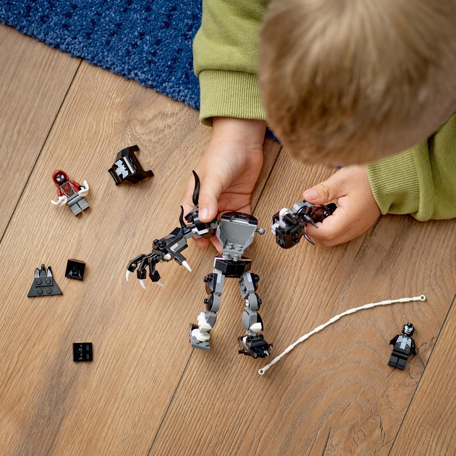 LEGO® Marvel - Armura de robot a lui Venom vs Miles Morales 76276