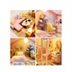 Casa de construit DIY Home Sweet Home, tip macheta, miniatura artizanala, dimensiune 22x20.5x17.5 cm, scala 1:24, cu leduri si accesorii, Doty®️