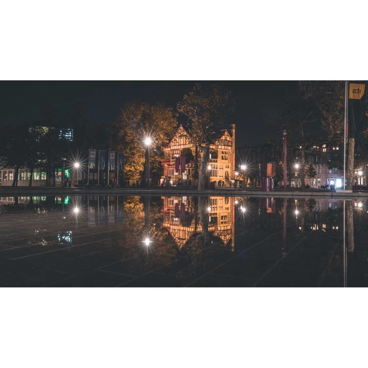 PVC öntapadó tapéta - Város a 4-es sorozat végén, 100 x 150 cm