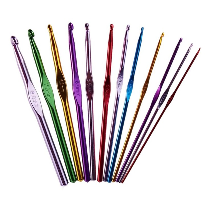 Set de crosetat, JeiibrZui, 12 carlige, Aluminiu, Multicolor