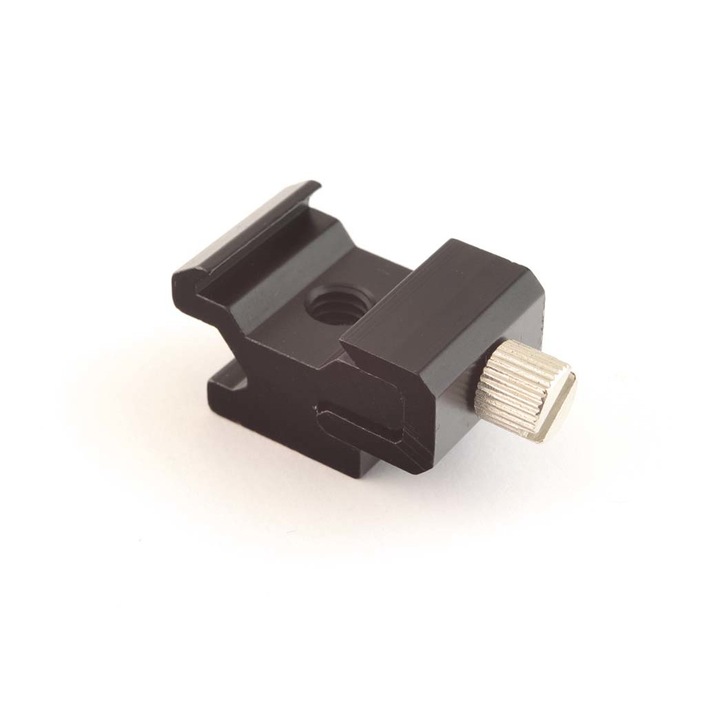 Adapter vakupapucs 1/4, állványokkal kompatibilis, méretei 24x20x14mm