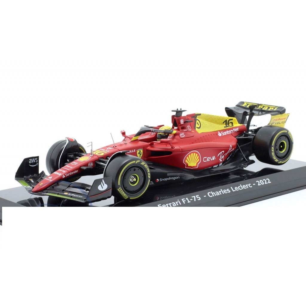 Macheta Ferrari F1-75 Charles LeClerc #16 2022 cu vitrina