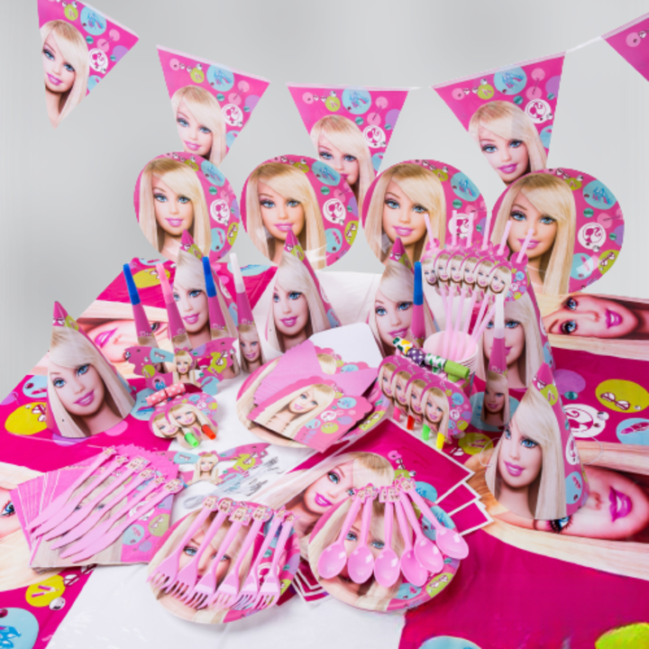 Set 126 piese vesela petrecere Barbie pentru 6 copii ANTADESIM, stegulete decorative, fata de masa, servetele, pahare, farfurii mari si mici, masti pentru ochi, dragoni care sufla, paie, coifuri, linguri, furculite, cutite, pungi cadou, baloane, Roz