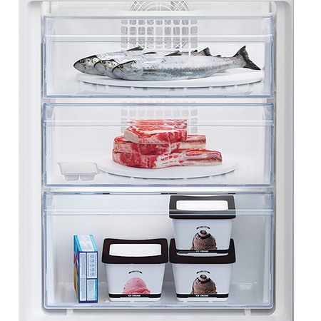 Combina frigorifica incorporabila Beko BCHA275K41SN, 262 l, No Frost, Clasa E, H 177.5 cm