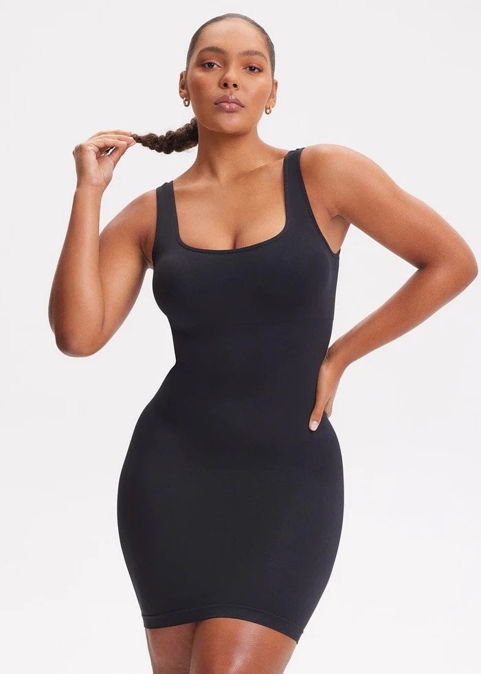 Rochie Modelatoare Scurta Cu Decoltau Patrat in Fata si Cu Spate Decoltat  in U, Compresie Medie Ptr Aplatizarea Abdomenului, Culoare Neagra 3XL/4XL