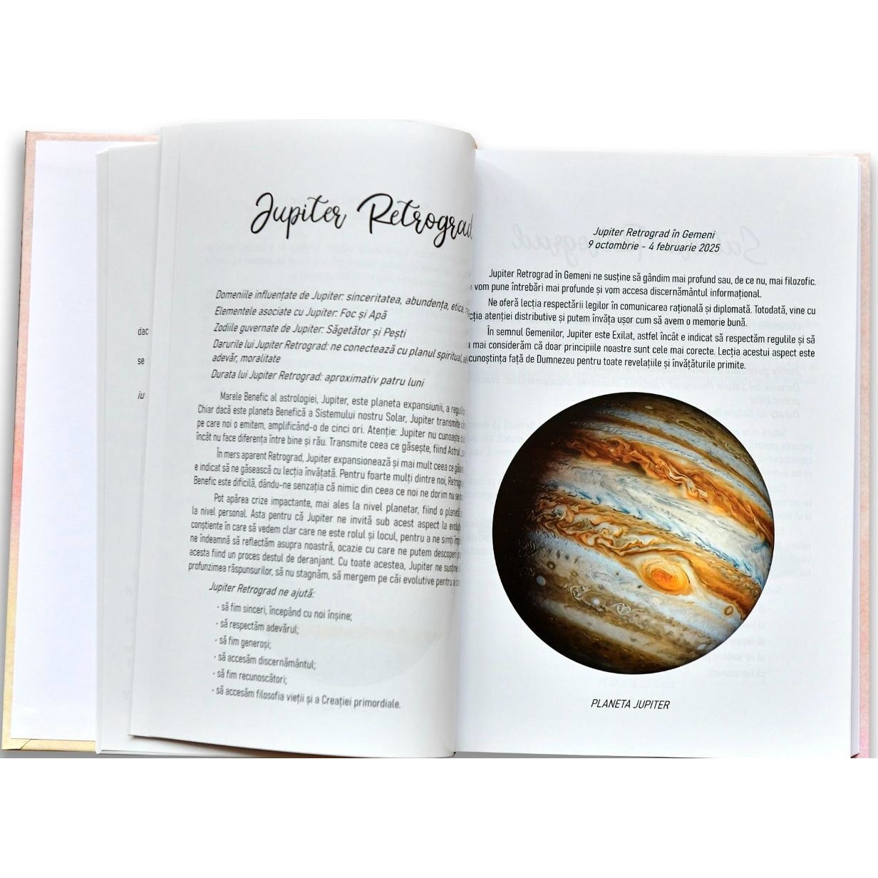 Agenda Astrologica - AstroAnima 2024 by Sanda Ionescu 