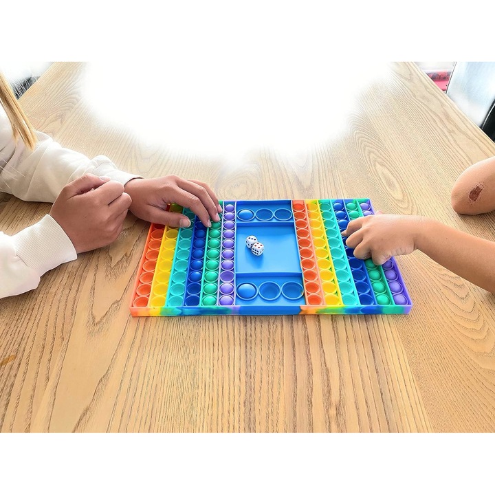 Попит игра със зарчета, многоцветен