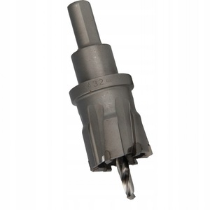 Seturi si accesorii pentru gaurit si insurubat