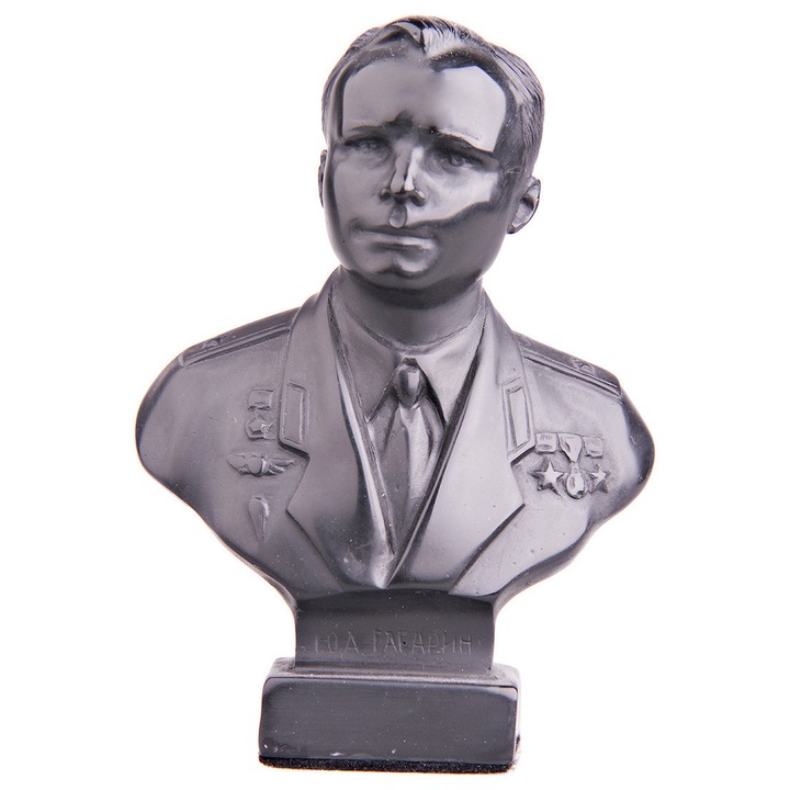 Статуетка, бюст, съветски космонавт Юрий Гагарин, камък, 11 см черен
