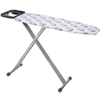 Masa de calcat Harlem® SHOW DELUX MM480, monobloc, suprafata de calcat 39X120, inaltime ajustabila, husa rezistenta la aburi si temperaturi ridicate, prelungitor inclus in pachet Masa de calcat Harlem® SHOW DELUX MM480, monobloc, suprafata de calcat 39X120, inaltime ajustabila, husa rezistenta la aburi si temperaturi ridicate, prelungitor inclus in pachet