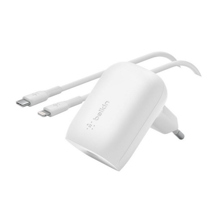 Apple iPhone 14 Plus / iPhone 14 Pro Max / iPhone 14 Pro Belkin boost charge мрежово зарядно устройство type-c гнездо (30w, pps, pd поддръжка за бързо зареждане + lightning 8pin кабел) бял
