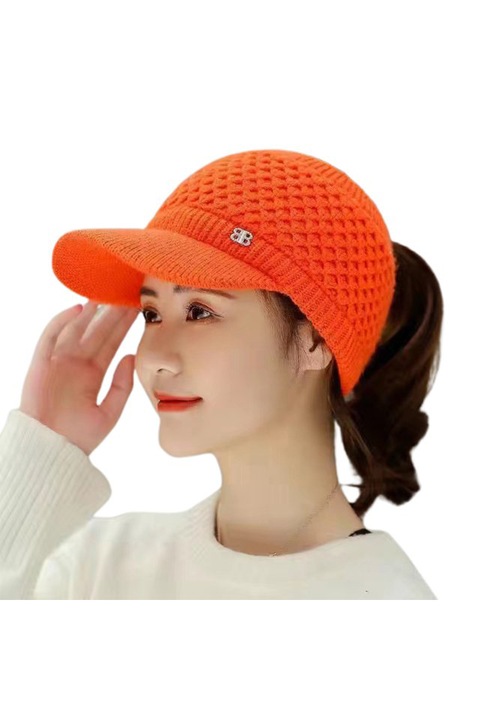 Sapca dama cu cozoroc curbat, model cu prelungire tip caciula decupata si captuseala calduroasa, tematica winter sports, marime universala, portocalie, EFAYN