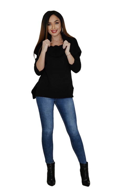 Pulover tricotat cu model fante pe lateral si guler inalt, Negru