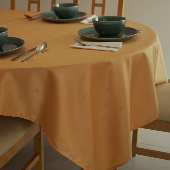 Czinger Home - Szennytaszító asztalterítő - 50% pamut - 50% poliészter - Lazac - 140 x 140 cm
