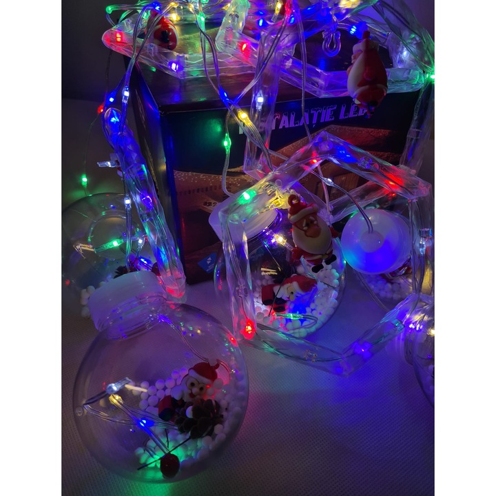 Instalatie luminoasa de Craciun tip franjuri cu figurine si globuri, 3 m x 0.7 m, 130 leduri, Multicolor