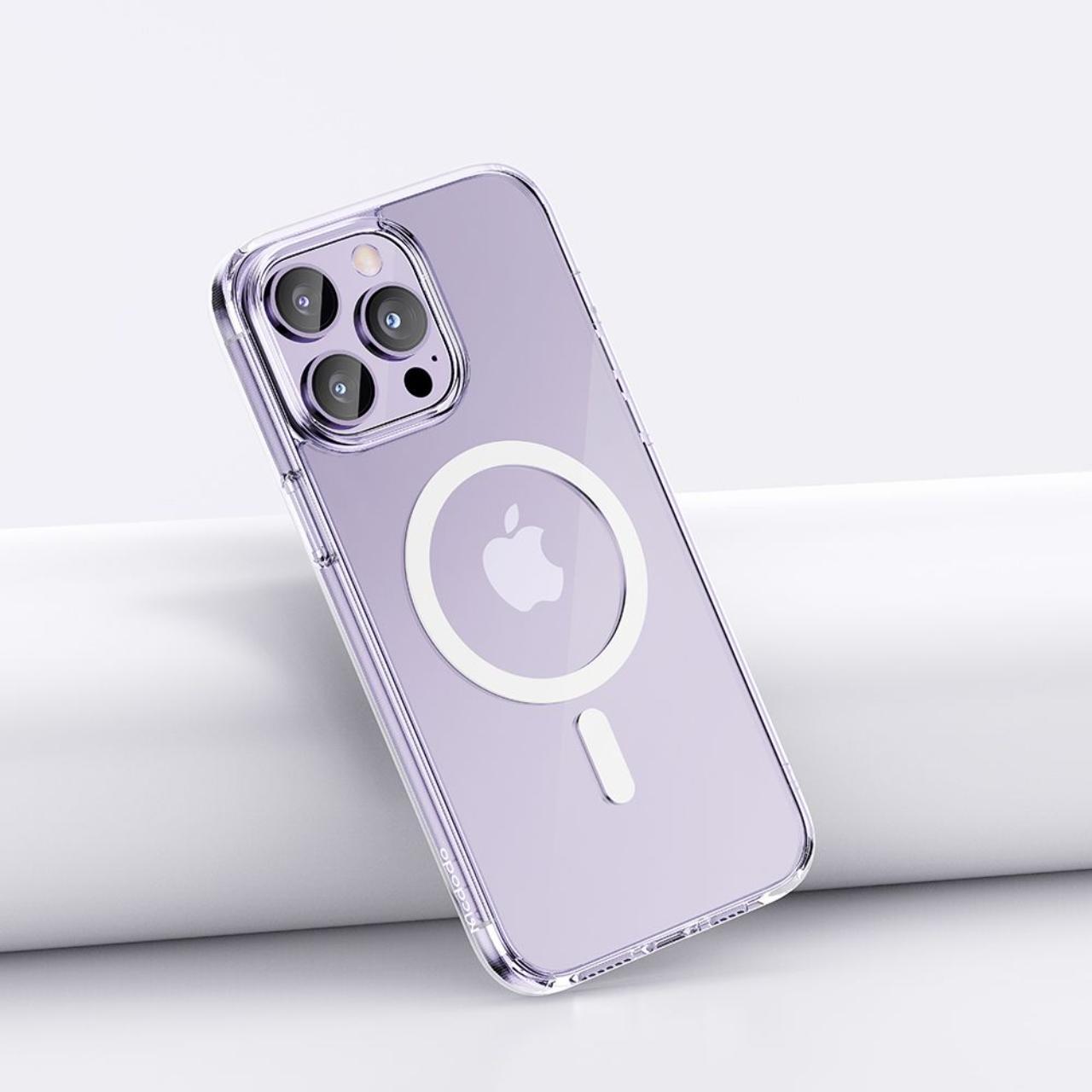 Husa Mcdodo MagSafe compatibila cu iPhone 15 Pro Transparent
