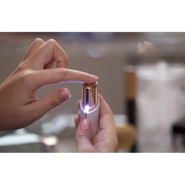 Set Epilator facial si Epilator sprancene Flawless Finishing Touch