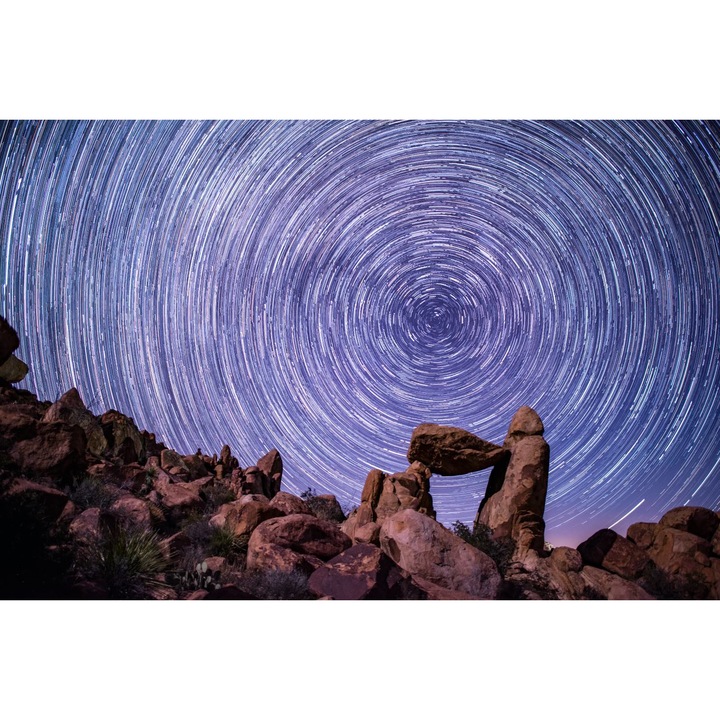 Tapet Premium Canvas, Peisaj pietre cu cer mov, 300x200 cm