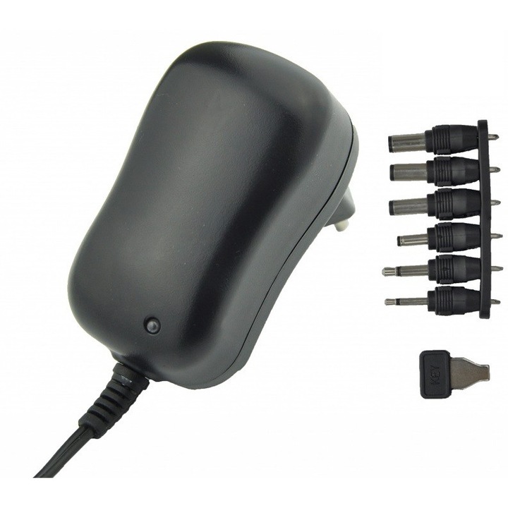 Uniross univerzális adapter 3- 12V, 6 féle csatlakozó, 600mA, 7,2W, EU