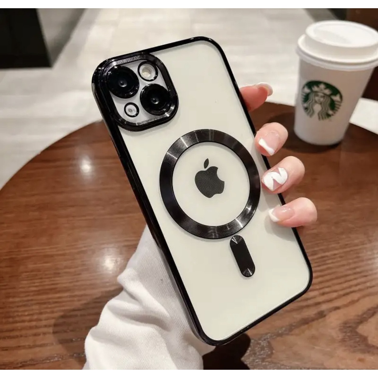Husa din silicon cu margini metalizate Ultra-Soft, Luxury Magsafe, compatibila cu iPhone 15 Plus / Negru