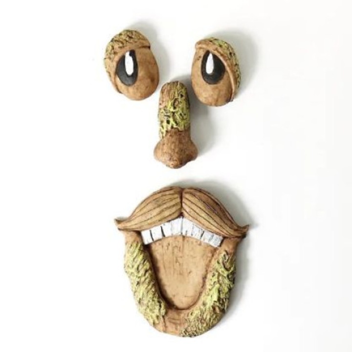 Decoratiuni de gradina, Batran zambitor, Sculpture - A