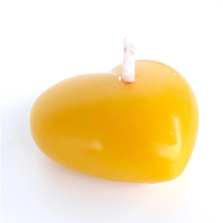 Lumanare naturala din ceara de albine, lumanare inima, lumanare ambientala, diametru 4 cm