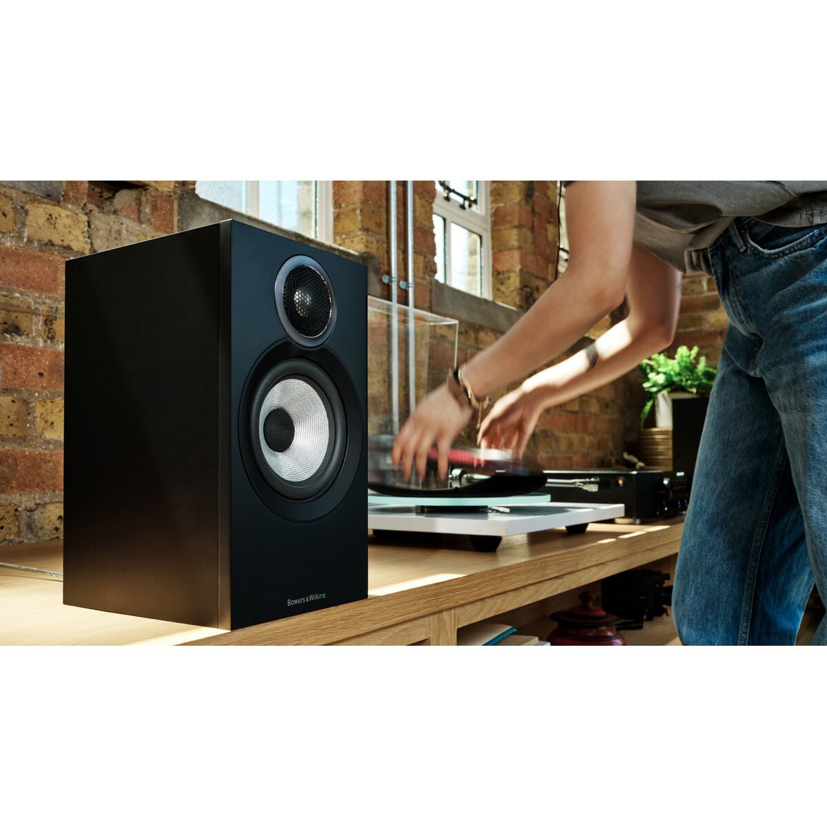 Boxe Bowers & Wilkins 607 S3, negru